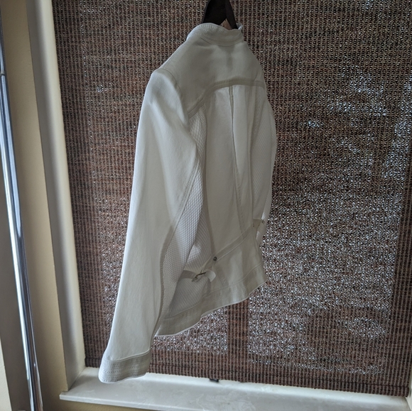 White House Black Market Jacket / Blazer Size 8 White in color - Picture 5 of 15